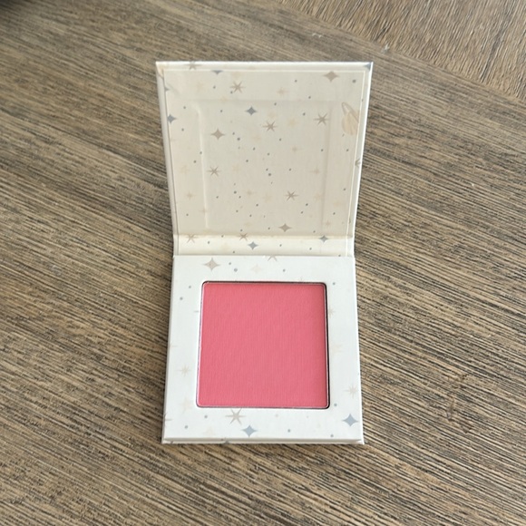 +FREE! Gift w/ Purchase! NEW Pink Mini Powder Blush - Picture 1 of 8